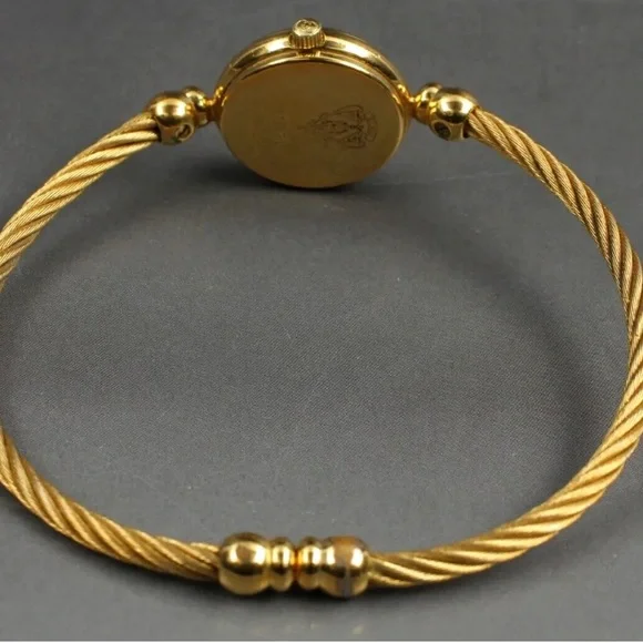 Gorgeous Gucci Pearl and Gold Watch